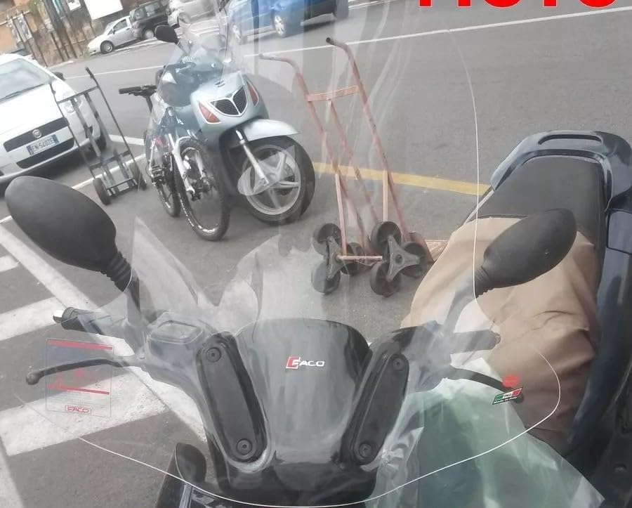 PARABREZZA SOLO LASTRA COMPATIBILE CON MBK SKYLINER 125/150cc 2001 COMPATIBILE CON YAMAHA MAJESTY 125/150/180cc 2001 ART.22246 ALTO 710mm LARGO 795mm LASTRA con fori di attacco distanza 90mm|B0DJKWHN9K