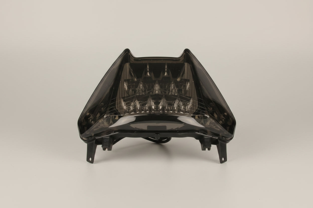 FANALE STOP POSTERIORE FUME' A LED T-MAX 500 2008-2011 OMOLOGATO YAMAHA: 4B5847100100
