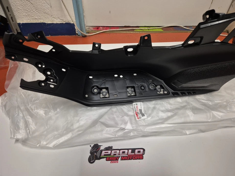 Basetta pedana poggiapiedi YAMAHA T-MAX 530 T-MAX 560 2017-2021 BC3-27481-00