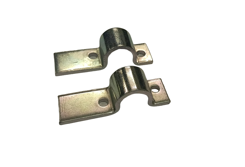 BUZZETTI 4362 Coppia di piastrine per cavalletto centrale VESPA rif. originale 135389 / 138390