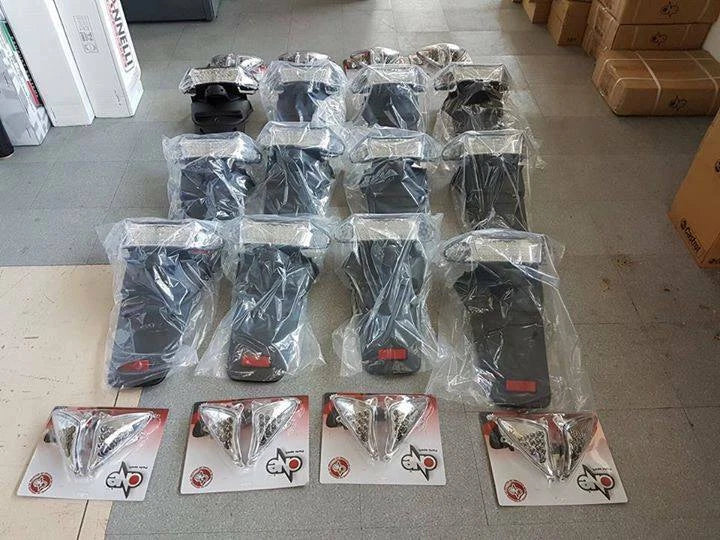 FANALE STOP POSTERIORE A LED CON PARAFANGO YAMAHA T-MAX TMAX 500 2001>2007 OMOLOGATO