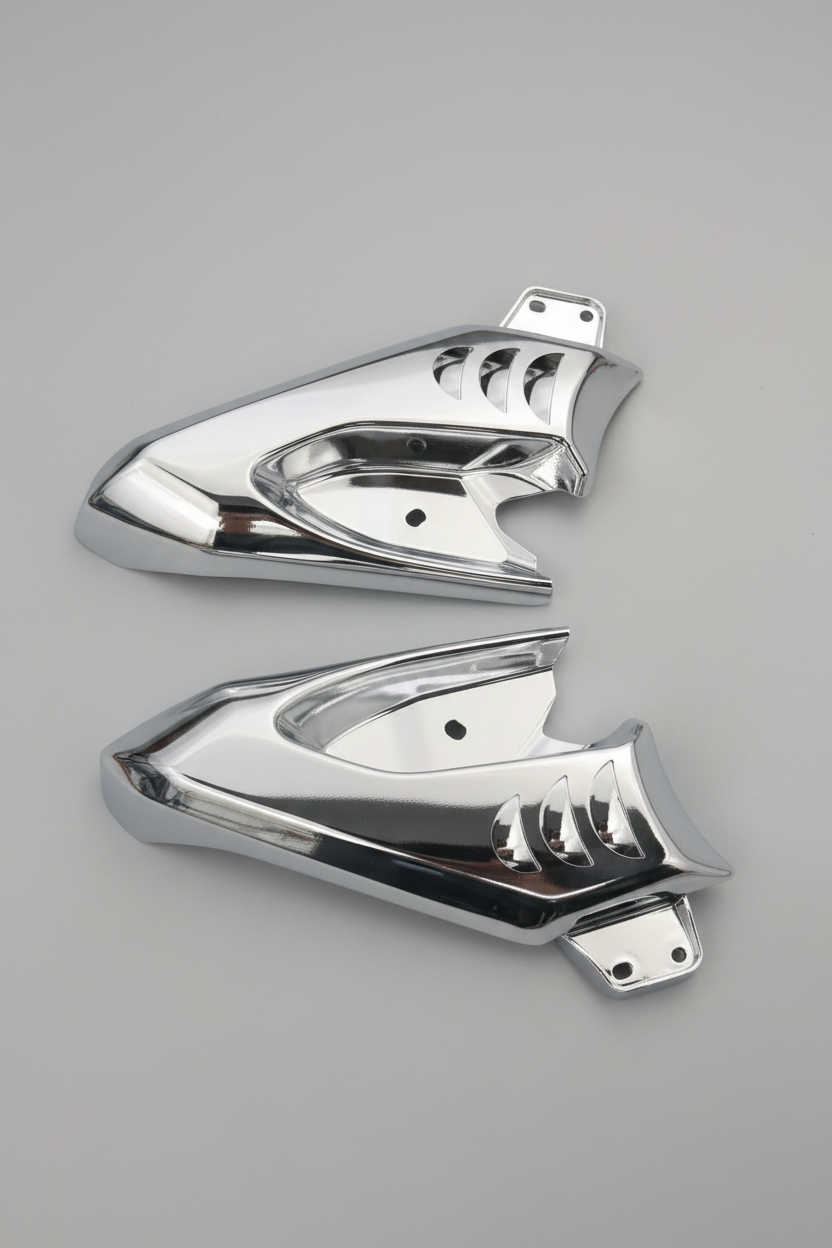 COPPIA PROTEZIONI COPERCHIO PEDANA PASSEGGERO YAMAHA T-MAX 2008-2011 CROMATO