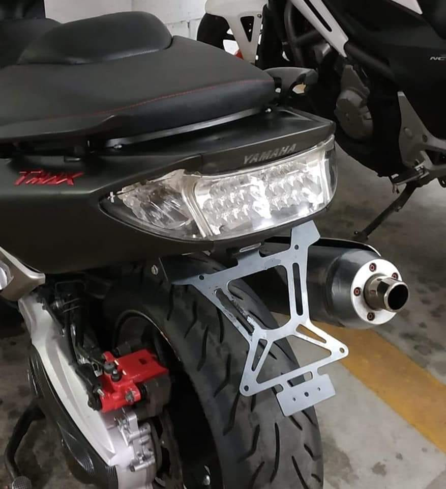 Adjustable license plate holder with license plate light Yamaha Tmax T max 500 2001>2007|363515328393