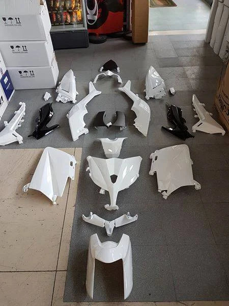 77380070 WHITE BLACK PAINTED FAIRING KIT Yamaha TMAX T-MAX 530 2015 2016 29pcs|366297411331