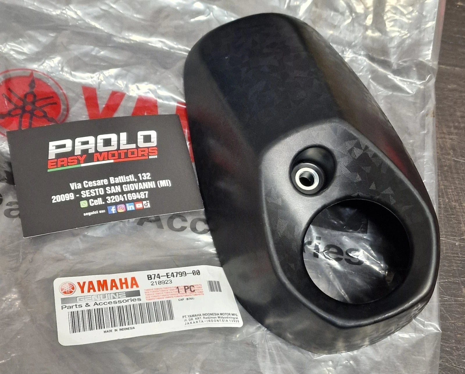 FONDELLO TAPPO MARMITTA ORIGINALE YAMAHA XMAX300 XMAX 300 XMAX-300 B74-E4799-00