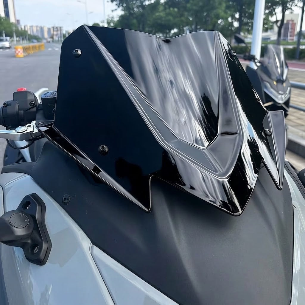 CUPOLINO NERO PER YAMAHA T MAX 560 2022-2026 SPOILER RACING SPORTIVO - Foto 1 di 4
