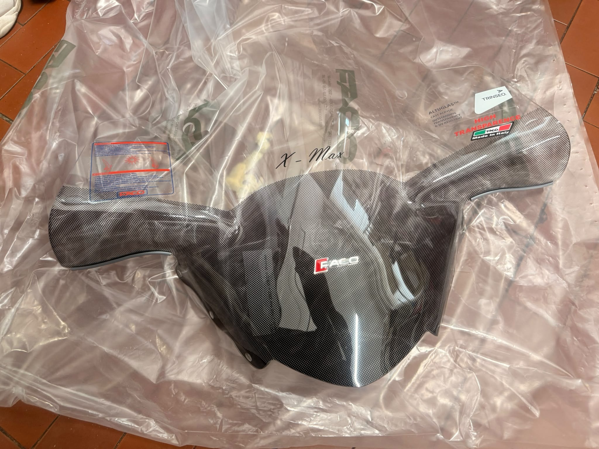 PARABREZZA PARAVENTO FACO-23336 YAMAHA X-Max 125 e 250 (2014-2017) e X-Max 400 (2013-2016)