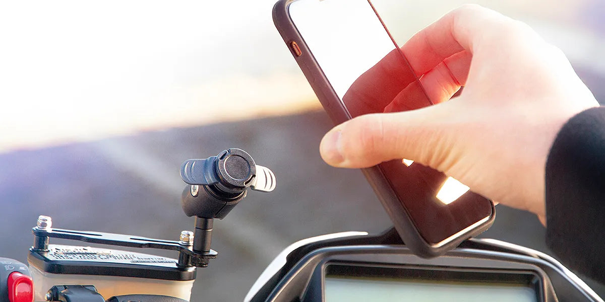 PORTA TELEFONO CELLULARE SMARTPHONE UNIVERSALE PER MOTO E SCOOTER