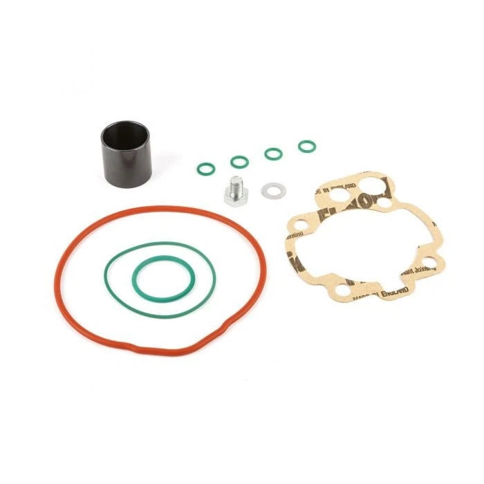Gruppo termico ø 49 per motori Minarelli AM345/6 - Cilindro in ghisa Minacrom 5 travasi - Cilindrata 73,5cc - Corsa mm. 39 - Rapp. Comp. 1:12,5 - Completo di testa