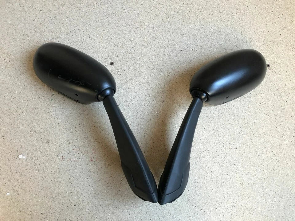 COPPIA SPECCHI RETROVISORI NERI TIPO ORIGINALE YAMAHA T-MAX 500 dal 2001 fino 2007