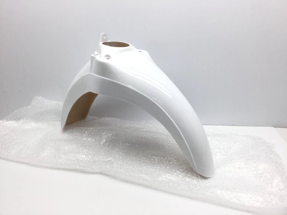 AP63598800 Parafango anteriore bianco Aprilia Scarabeo 50, 100 Street Restyling 2 e 4 tempi 2001-2013
