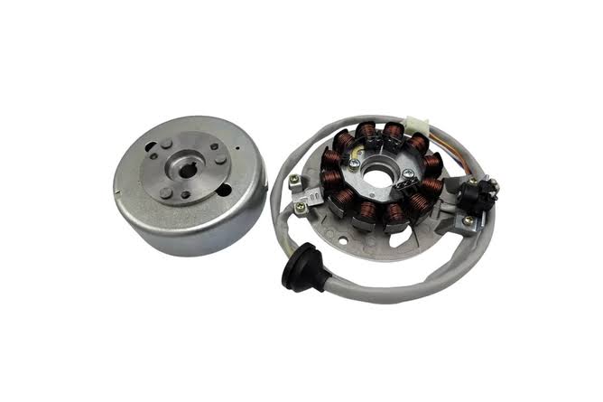 STATORE ACCENSIONE E VOLANO MBK BOOSTER 1-YAMAHA BWS 2004-2017-STUNT 2003   (OEM : 5BM-H1410-0200 + 5BM-H1450-0200 )