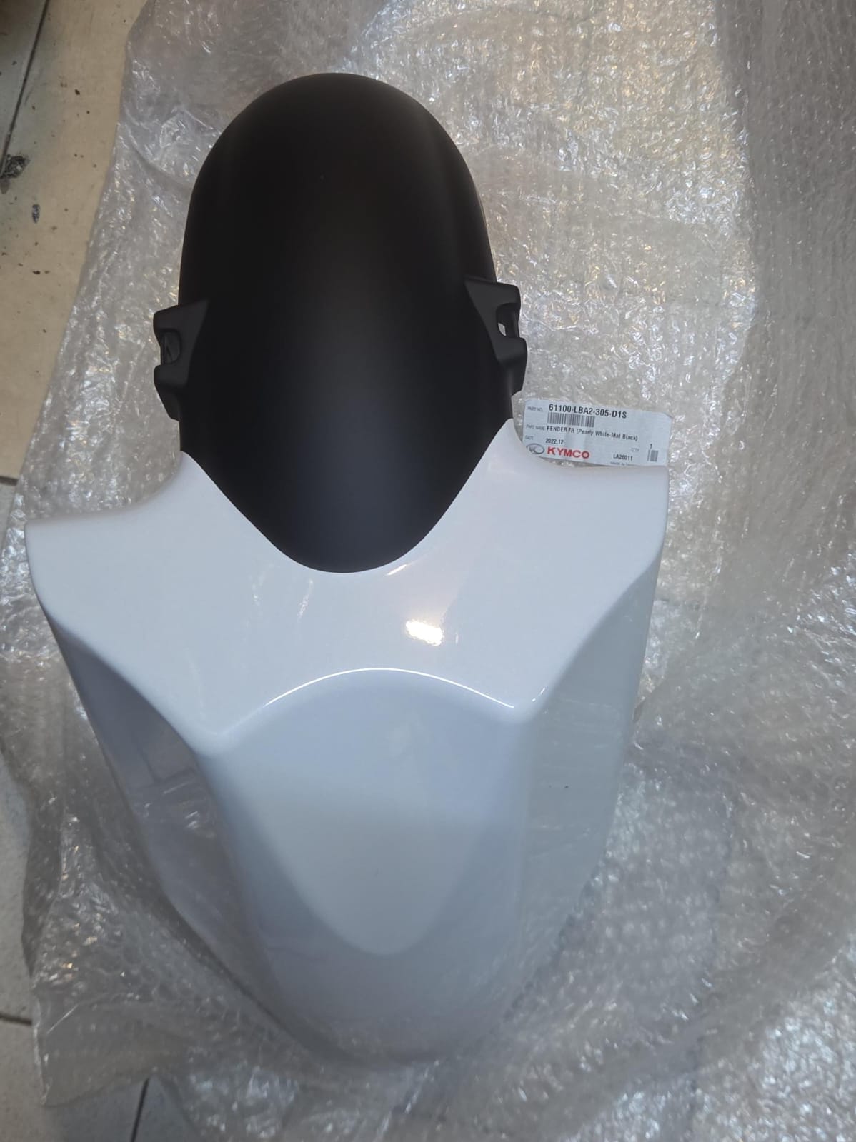 PARAFANGO ANTERIORE BIANCO KYMCO X-CITING 500 EURO 3 / 00155127NV / 61100-LBA2-305-D1S