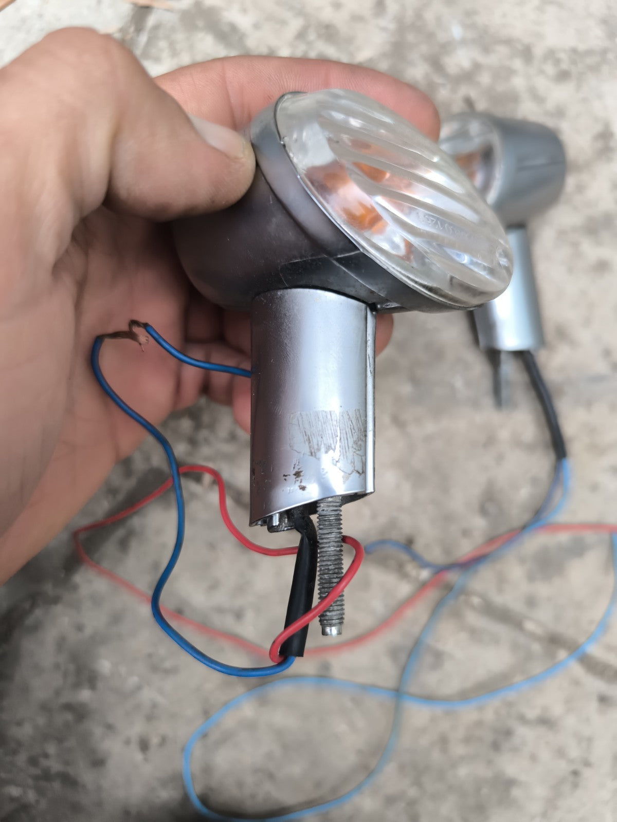 Coppia Frecce Posteriori Aprilia Scarabeo 50 2T Dal 2006 Al 2018 Originali - Foto 2 di 9