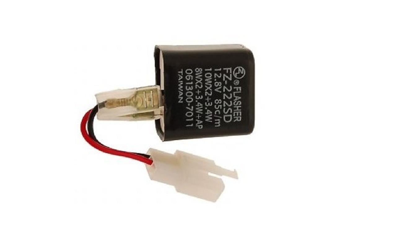 RELE' RESISTENZA 12,8V per FRECCE a LED ANTERIORI E FANALE POSTERIORE YAMAHA T-MAX 500 2001-2011