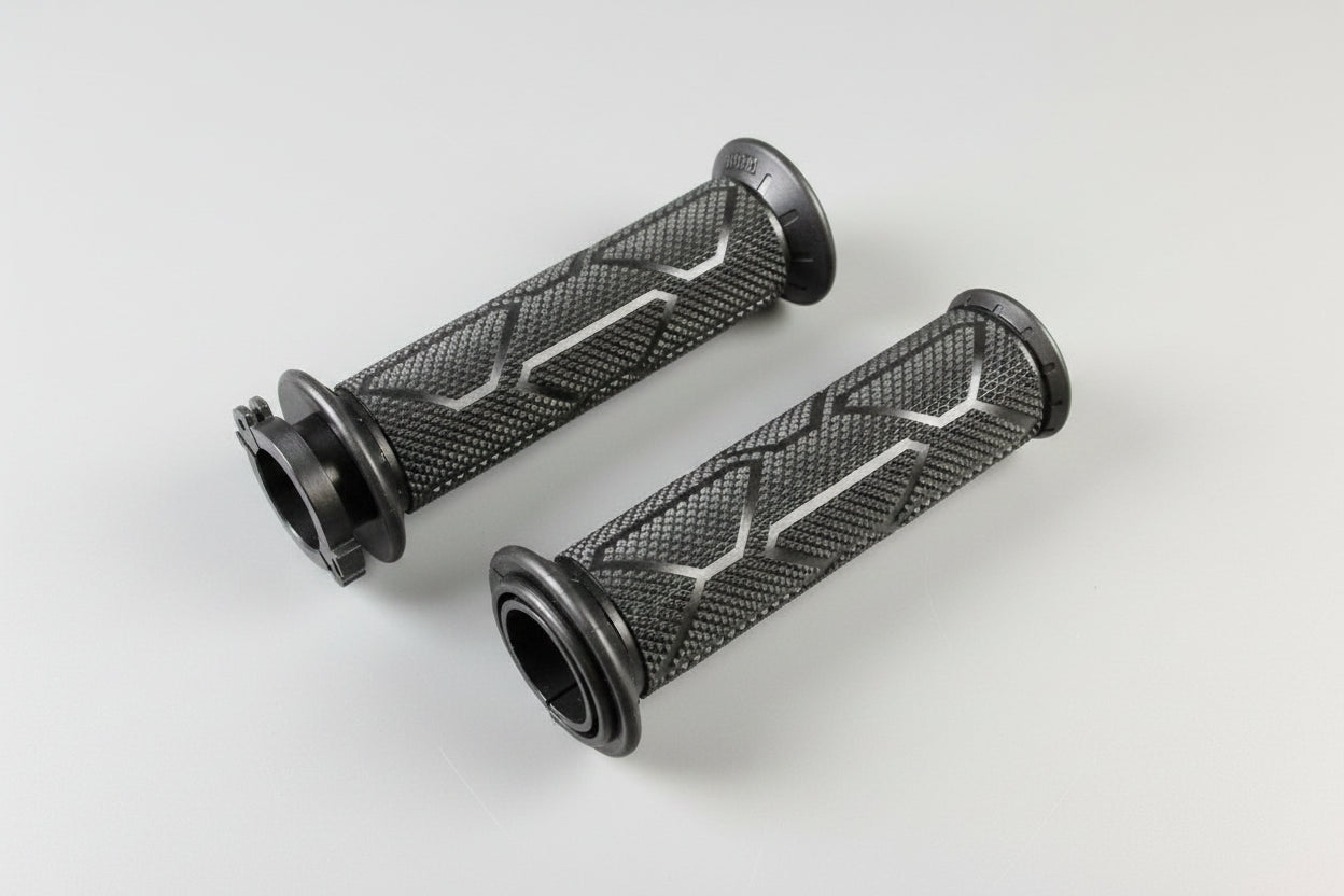 APRILIA RSV 1000 ALL YEARS  Handgrip pair, black AP8118501 NEW|176683353038