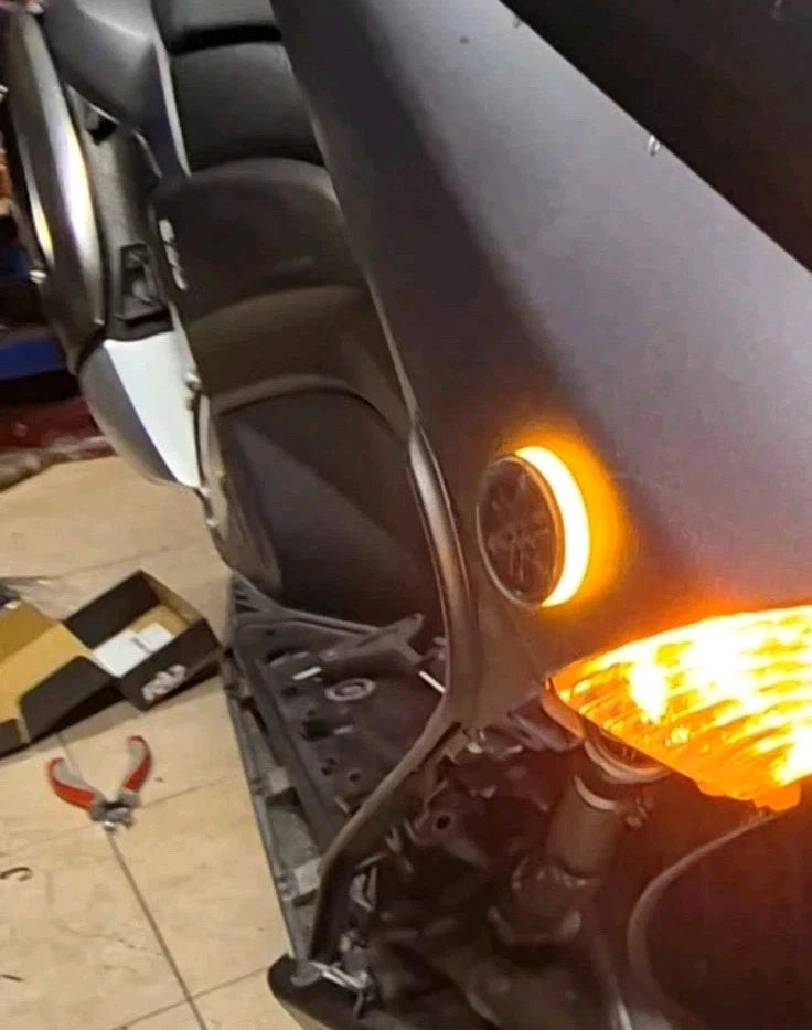 DIAPASON LOGO A LED ADDIZIONALE YAMAHA T-MAX 530 560 TRECER 7 TERCER 9 MT-07 MT-09 MT-10 2PZ